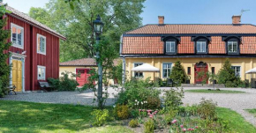 Östa Gård Boutique Bed and Breakfast